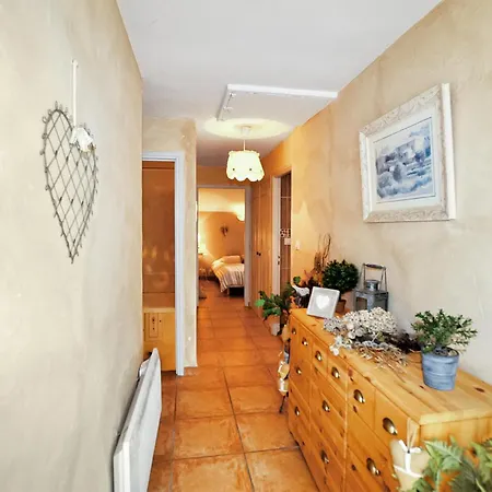 Cozy In Dom wakacyjny Saint-Jean-du-Bruel