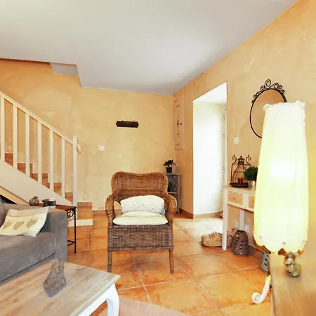 2 Bedroom Lovely In Semesterbostad *