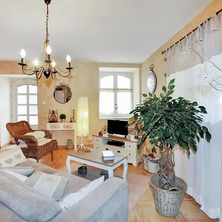 2 Bedroom Lovely In Semesterbostad *
