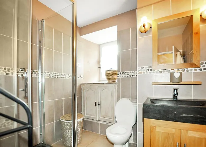 Cozy In Saint-Jean-du-Bruel